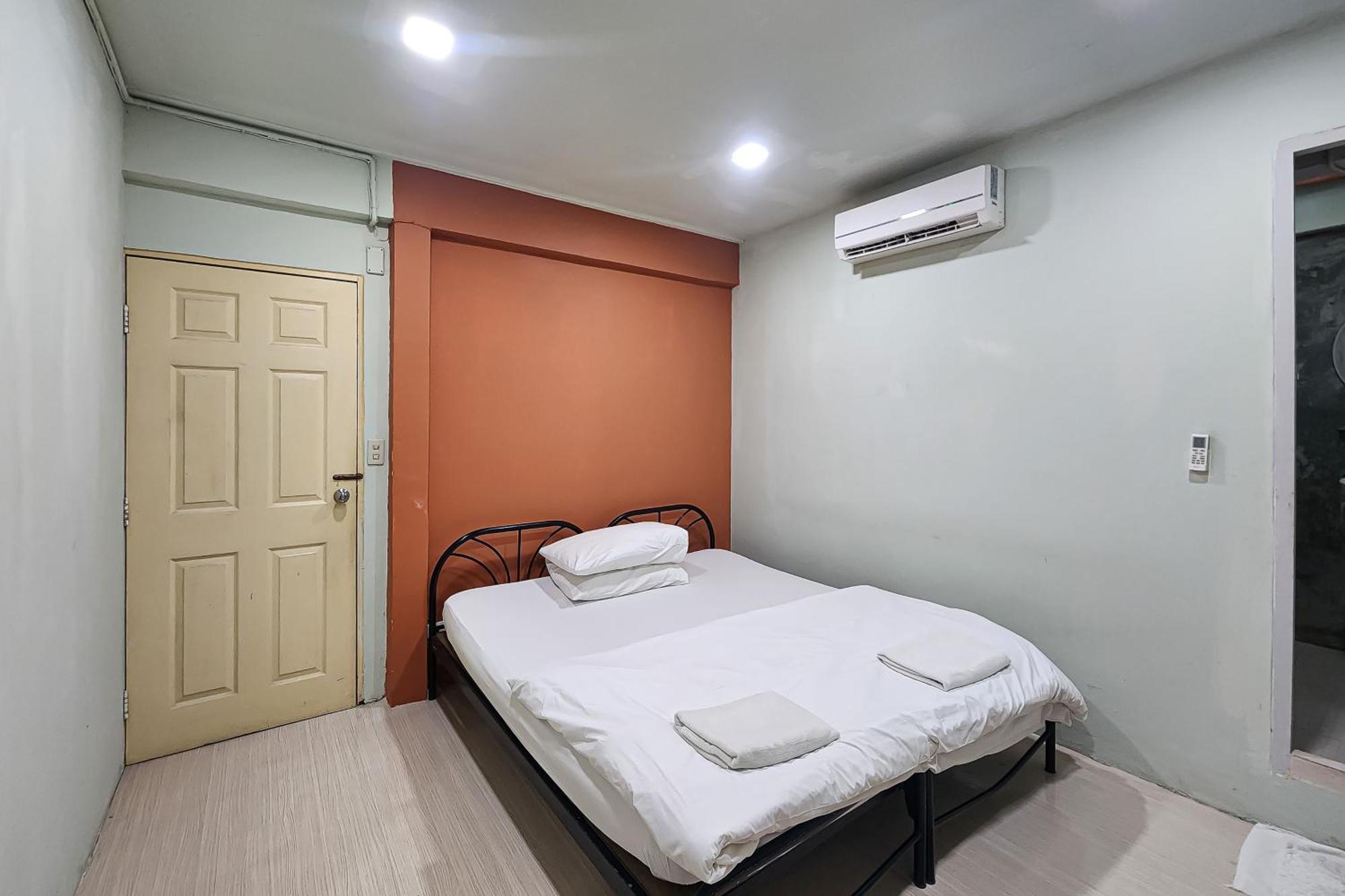 Freesia Saladaeng Silom Apartments Bangkok Exteriér fotografie