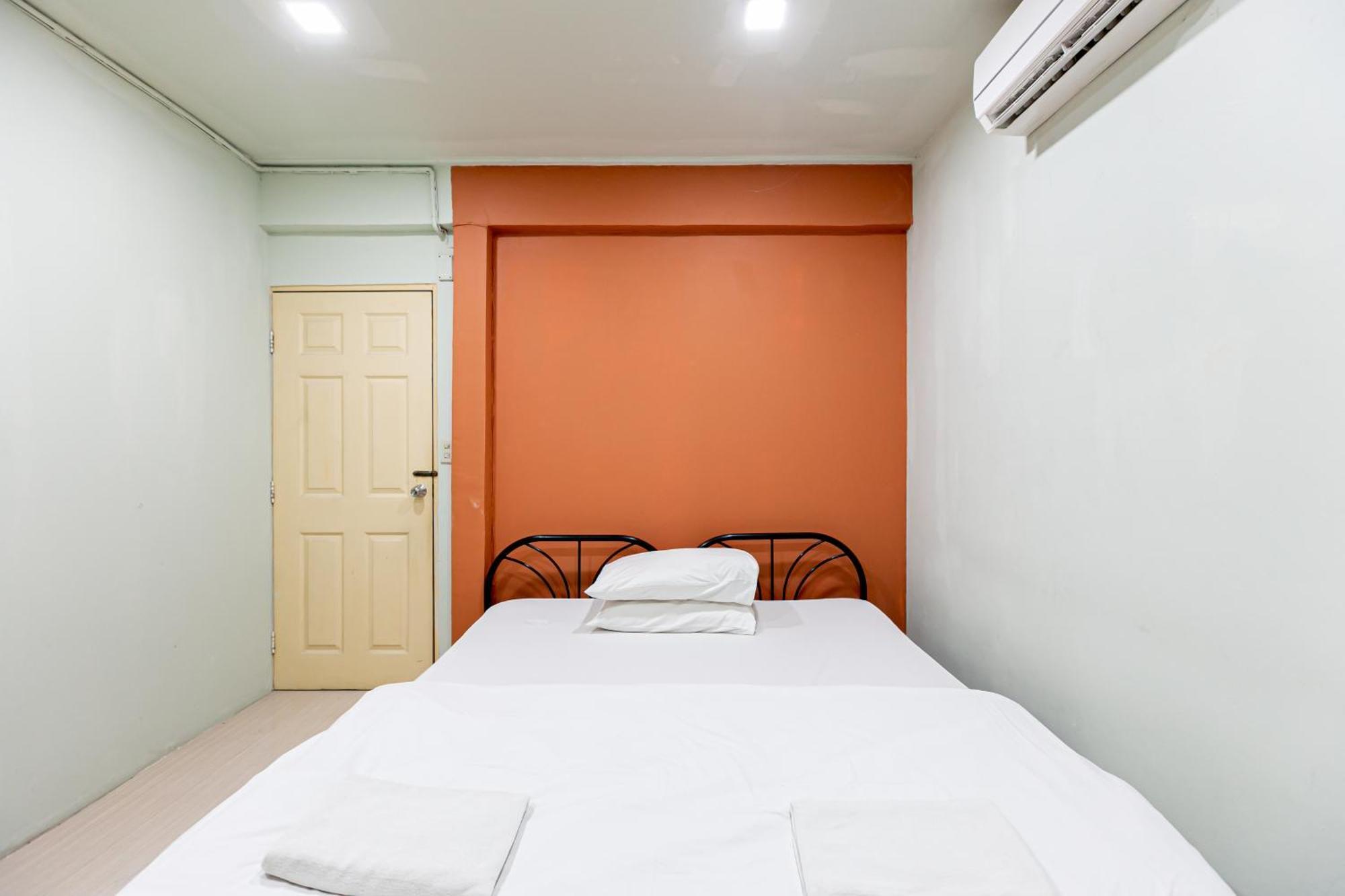 Freesia Saladaeng Silom Apartments Bangkok Exteriér fotografie